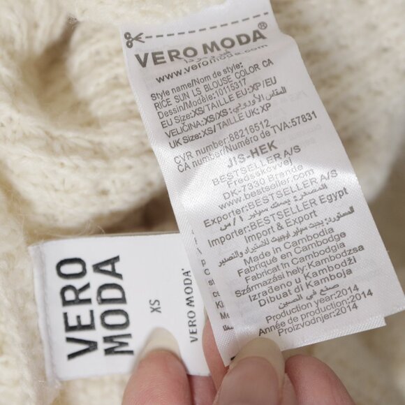 Vanilla Off-white Waffle Knit Sweater 🍦 VERO MODA - Picture 4 of 6